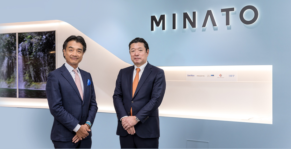 ミナトホールディングス株式会社 代表取締役会長兼グループCEO　若山 健彦 代表取締役社長兼COO　相澤 均